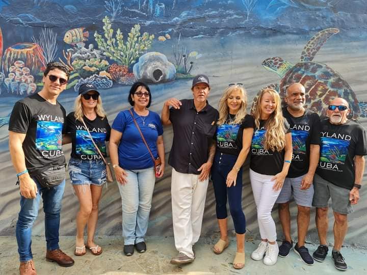 Creación de un mural ecológico de grandes proporciones en el Acuario Nacional de Cuba