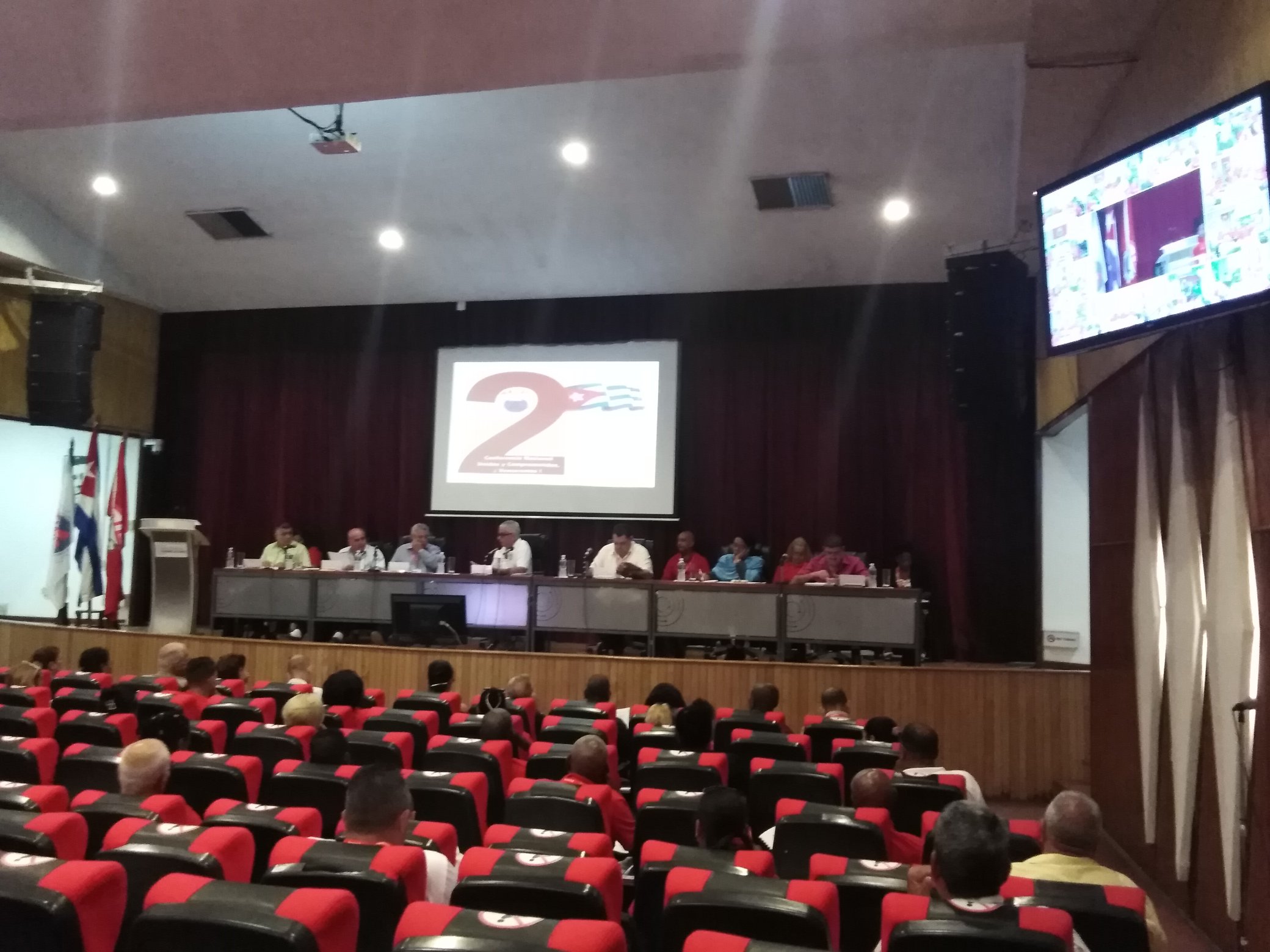En debate sindicalistas de la Industria Alimenticia