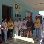 Artesanos de Mayabeque entregan donativo de colchones a Centro Médico Psicopedagógico de Güines
