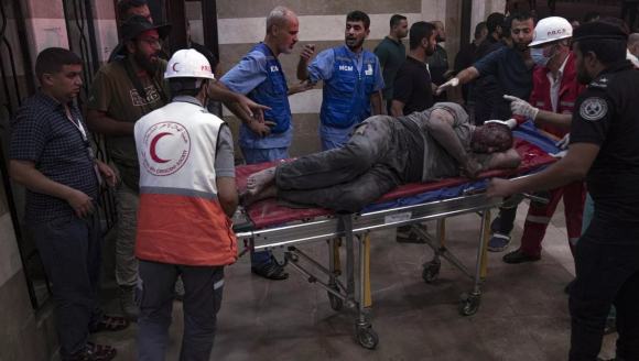 Ejército israelí mata a 25 personas tras bombardeo a una escuela-refugio