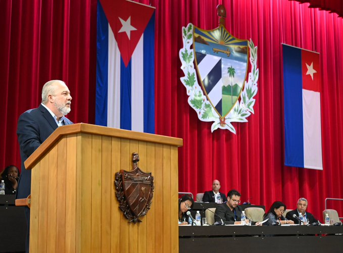 Del futuro se habla en las calles de Cuba