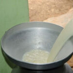 Comprueban calidad de la leche en bodega de Jaruco
