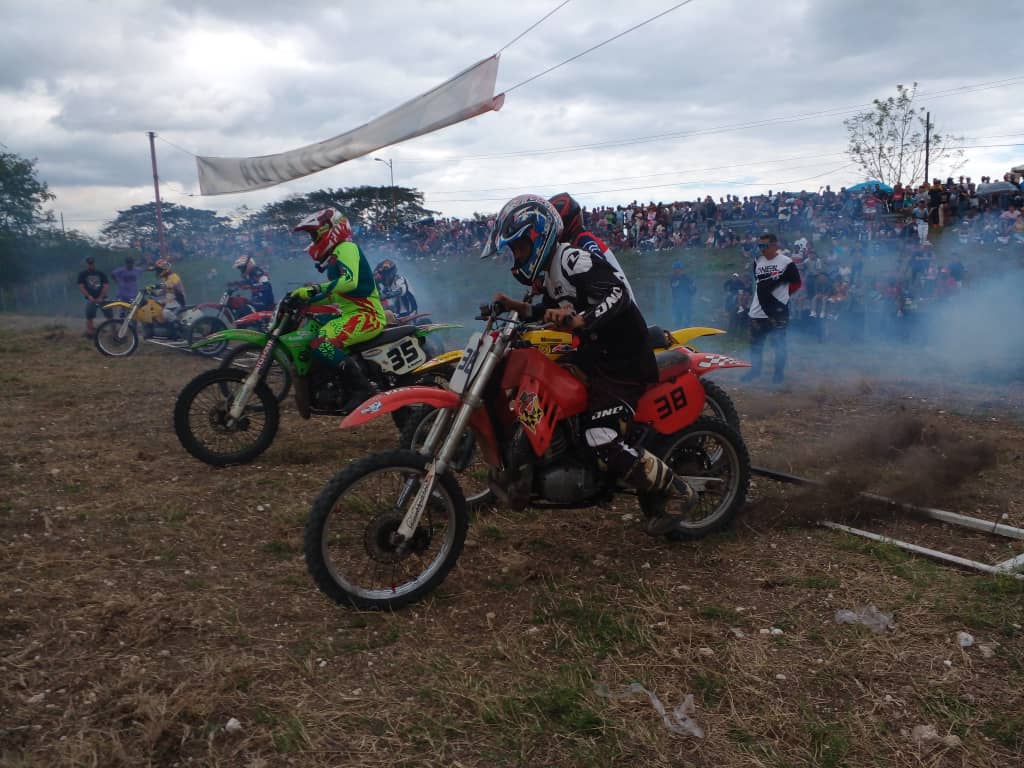 Finalizó en Güines primera parada del campeonato nacional de Motocross 2024