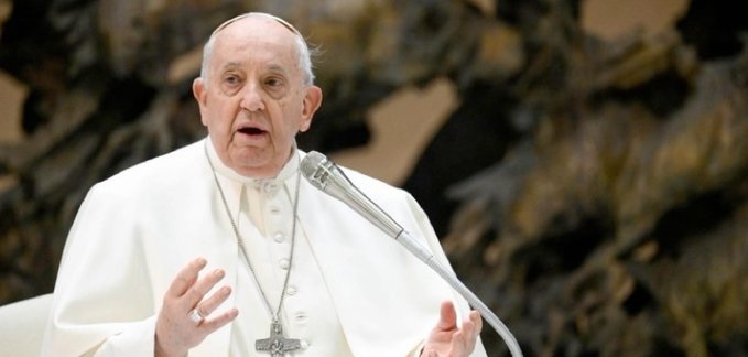 Papa Francisco pide más apoyo mundial para cese de violencia en Haití.