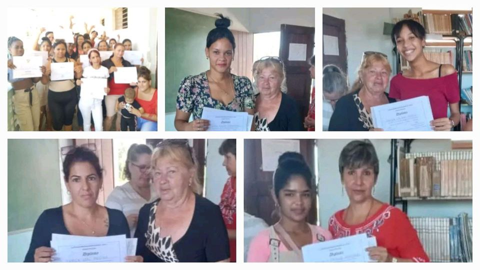 Gradúan una veintena de auxiliares pedagógicas en Jaruco