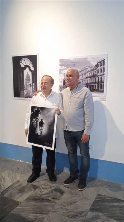 Expone mayabequense Abiney Barrios en Casa Museo Oswaldo Guayasamín