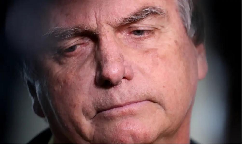 Inminente cierre de investigaciones a Bolsonaro descolló en Brasil