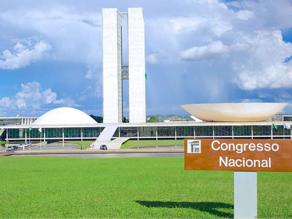 Más de 100 diputados bajo investigación o acción penal en Brasil. Foto: prensa Latina
