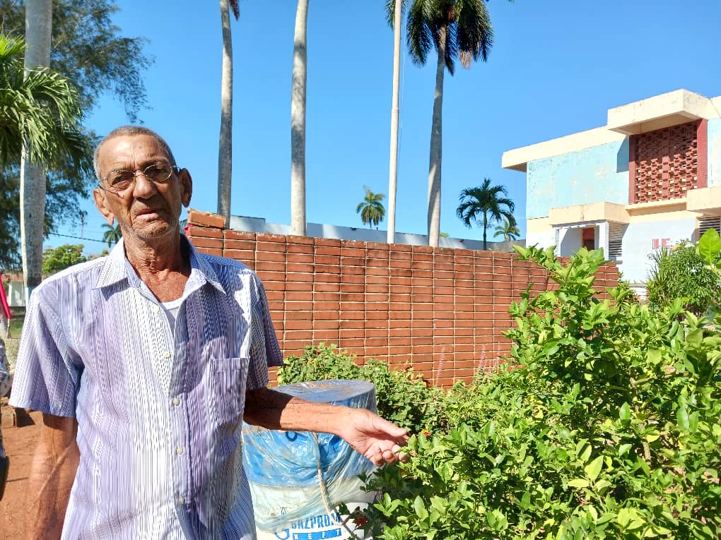 En el hombro de la tierra