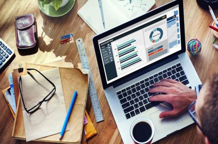 Es la hora del trabajo a distancia, en función del ahorro energético