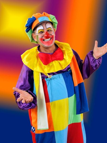 Presentación del payaso Rollo en Güines.