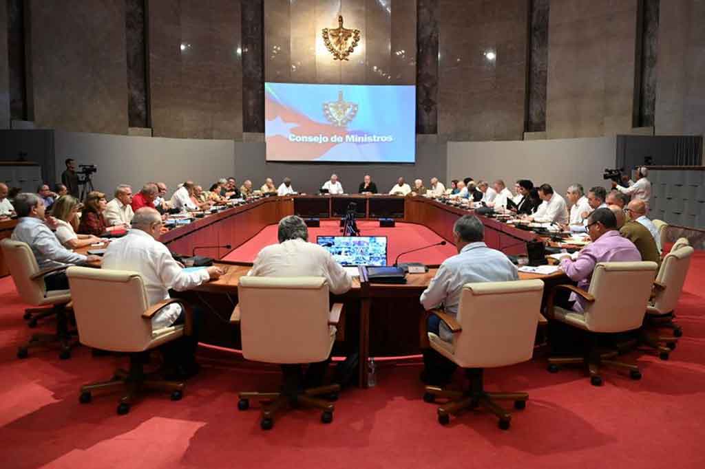 Analiza Consejo de Ministros prioridades económicas de Cuba