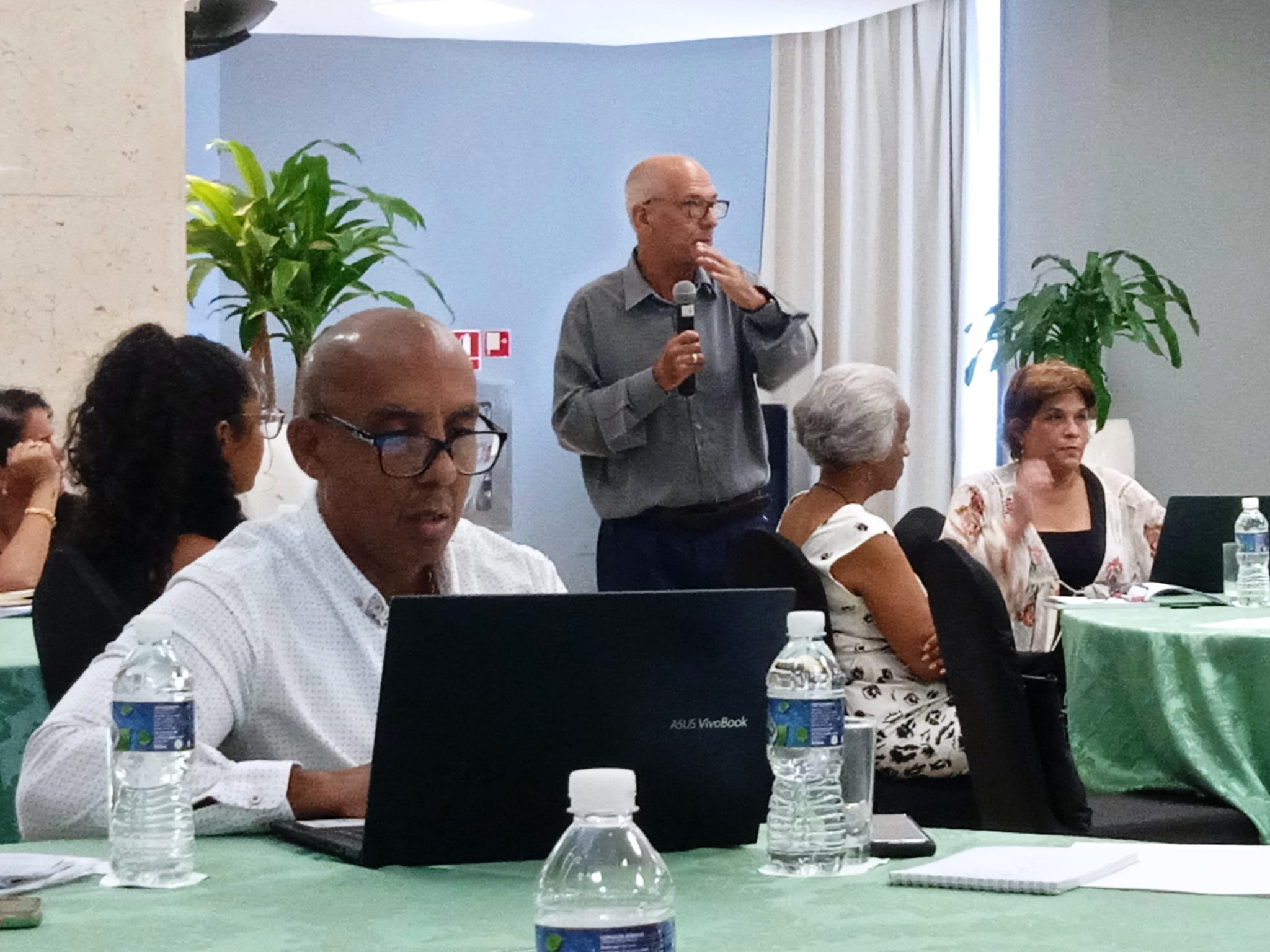Continúa Taller dedicado a los medios de comunicación