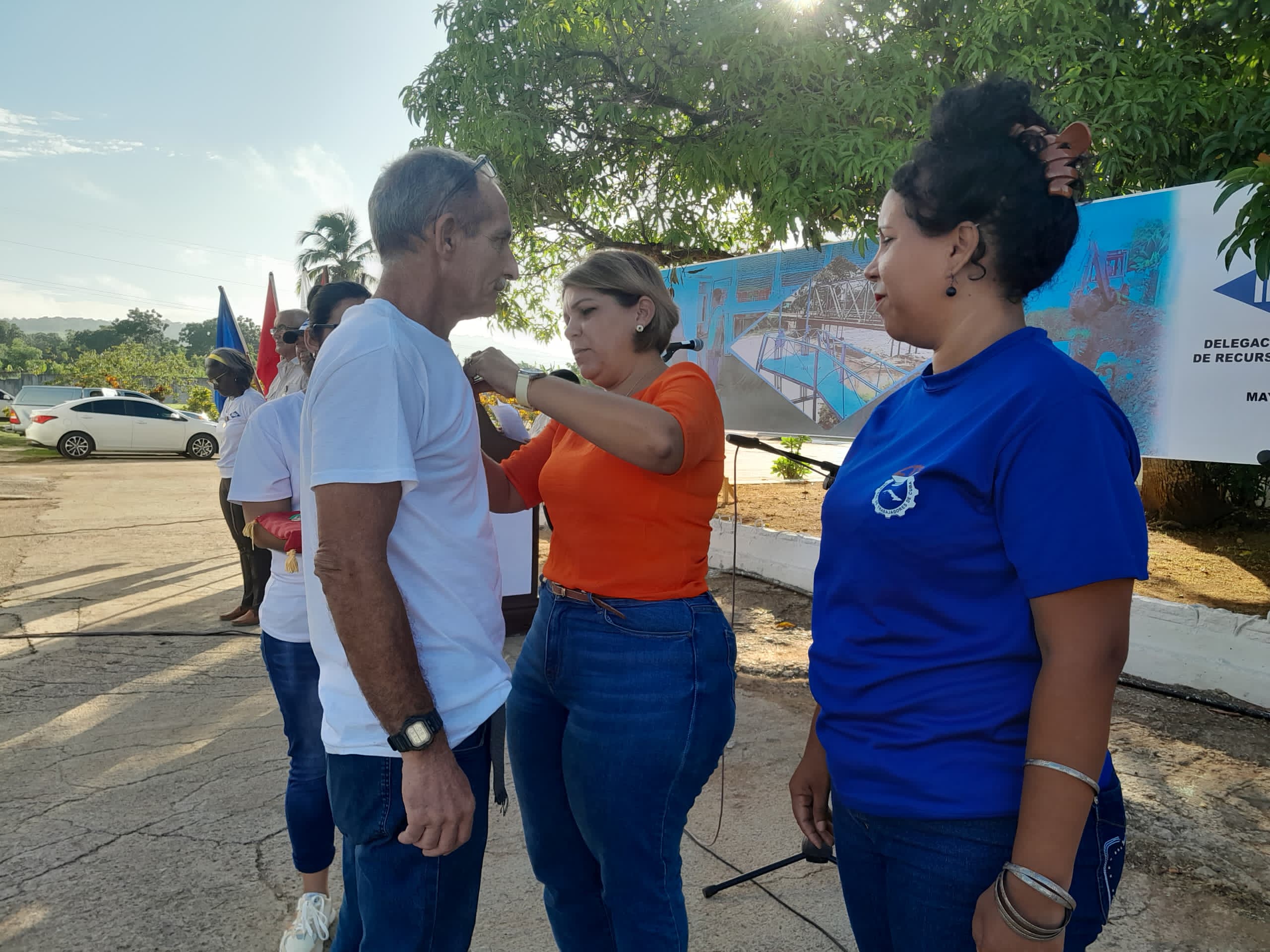 Unidos por la voluntad hidráulica