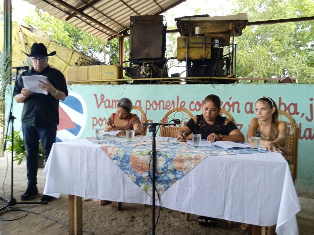 Asamblea piloto en CPA Amistad Cuba-Cambodia y CCS Jesús Menéndez. Foto: Radio Jaruco