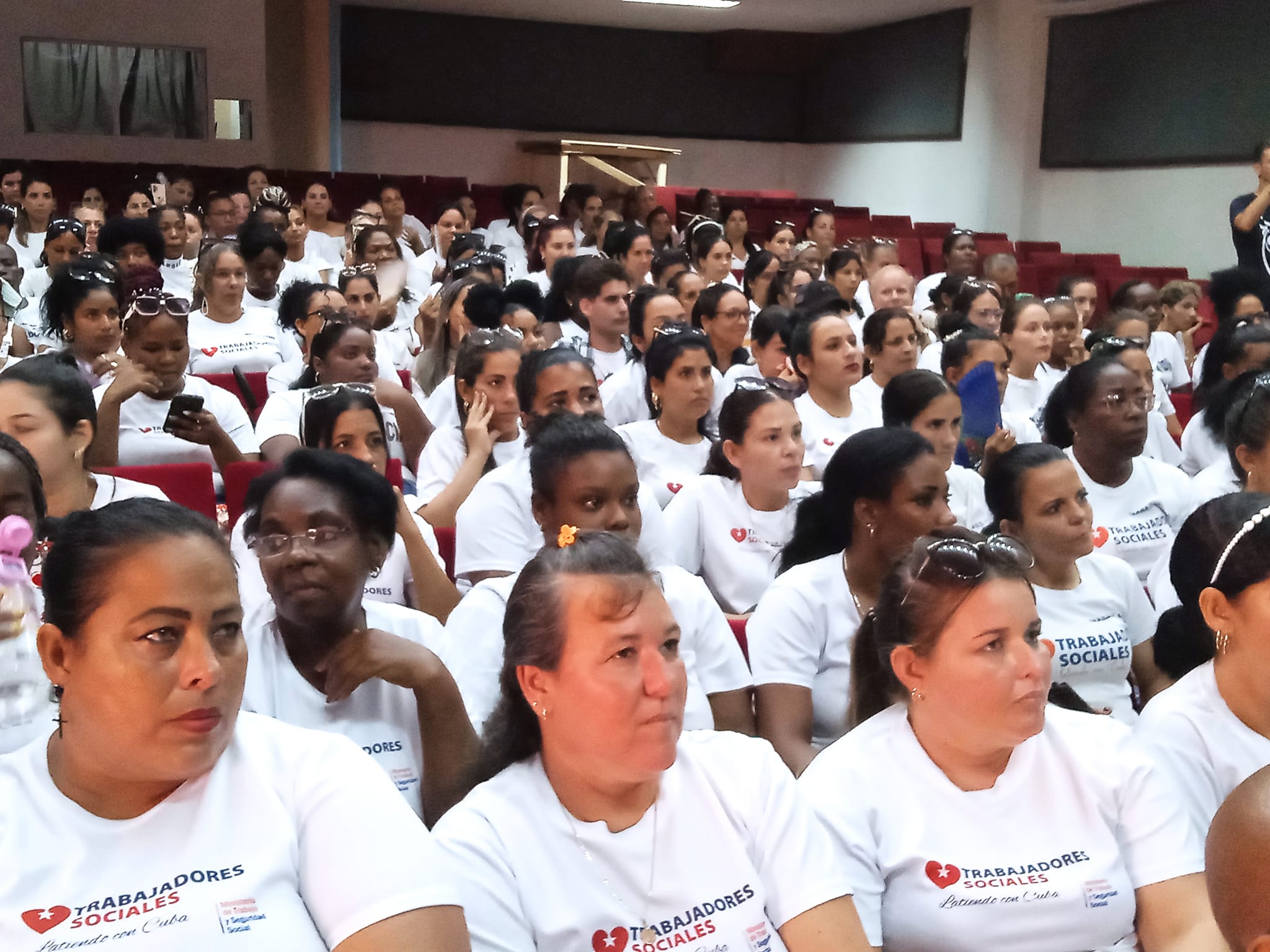 Destacan resultados del programa de trabajadores sociales en Mayabeque.