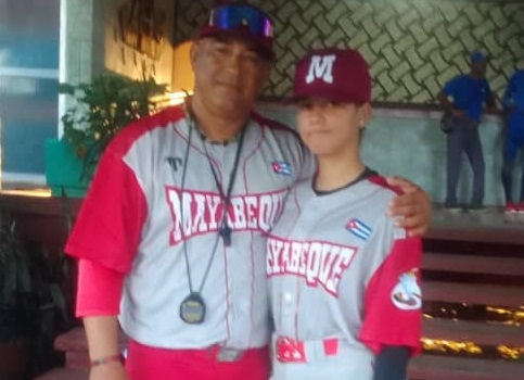 Participa atleta de Jaruco en Evento Regional de Béisbol