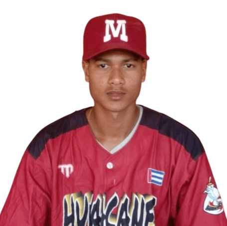 Bermudes gana primer juego de Cuba en Bahamas