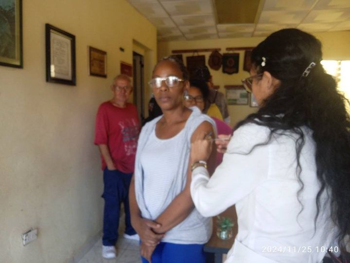 Facilitan en Jaruco inmunización contra la Covid-19