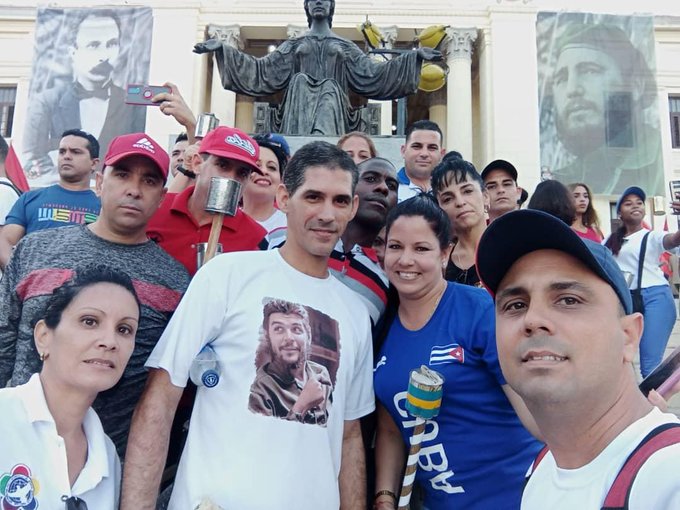 Juventud de Cuba rendirá tributo hoy a Fidel Castro