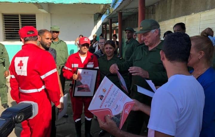 Recorre Díaz-Canel territorios en recuperación en la provincia de Mayabeque