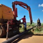 La electricidad, el agua y las comunicaciones: la dirección fundamental de la recuperación