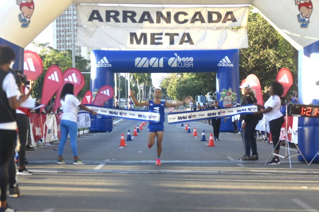 Ronnei sorprendido y satisfecho en Marabana 2024