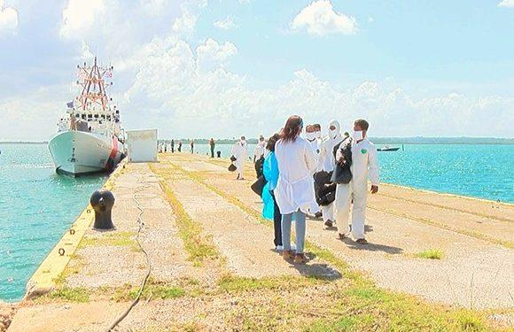 Estados Unidos devuelve a Cuba 43 migrantes ilegales