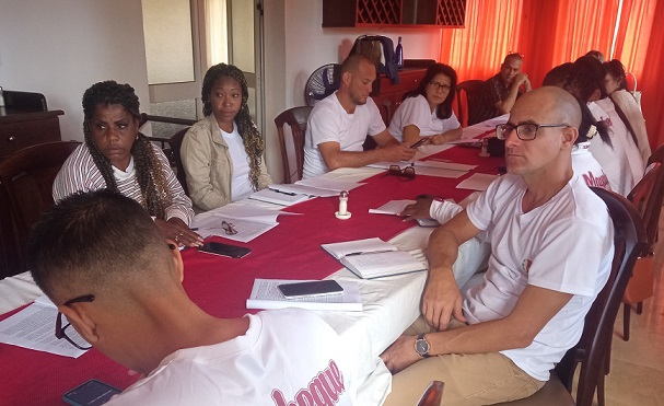 Actualizan a diputados en San José de las Lajas. Foto: Radio Camoa