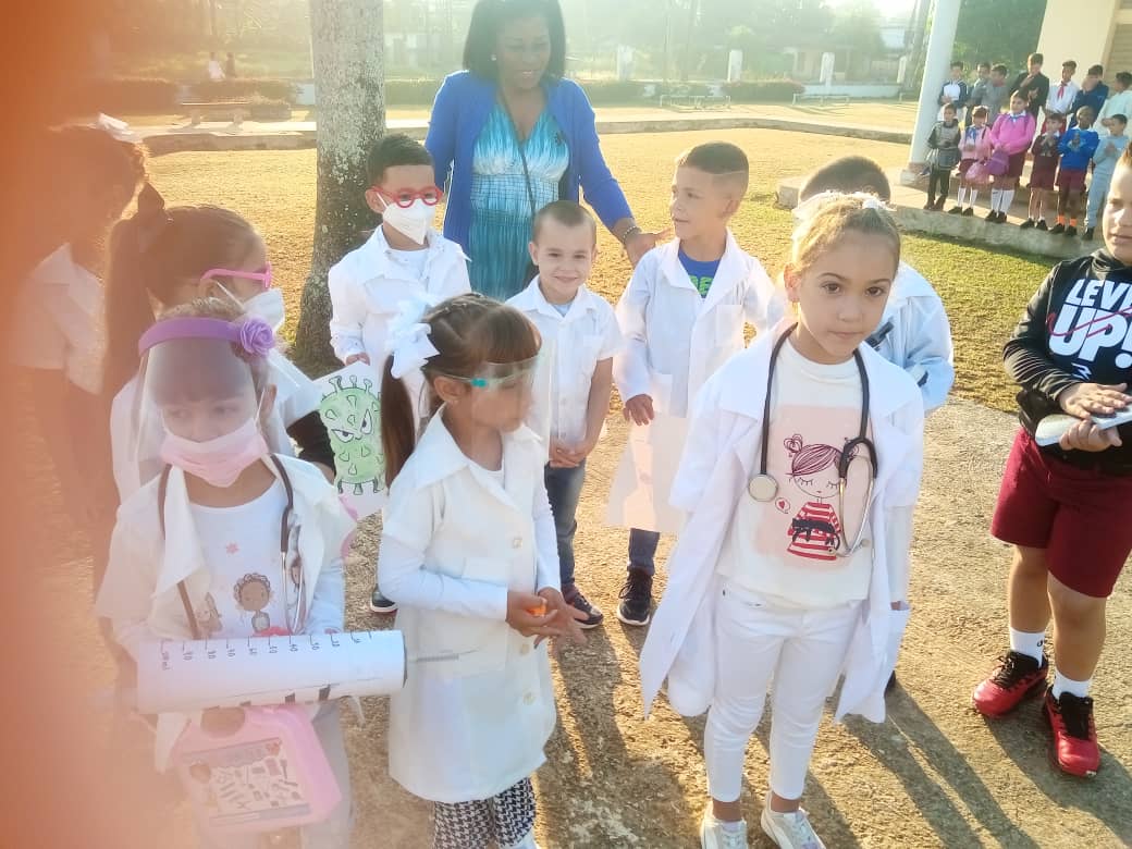 Destacan resultados docentes de Escuela Primaria Rogelio Perea Suárez