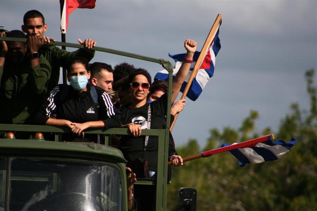 Cuba recuerda Caravana de la Libertad liderada por Fidel Castro