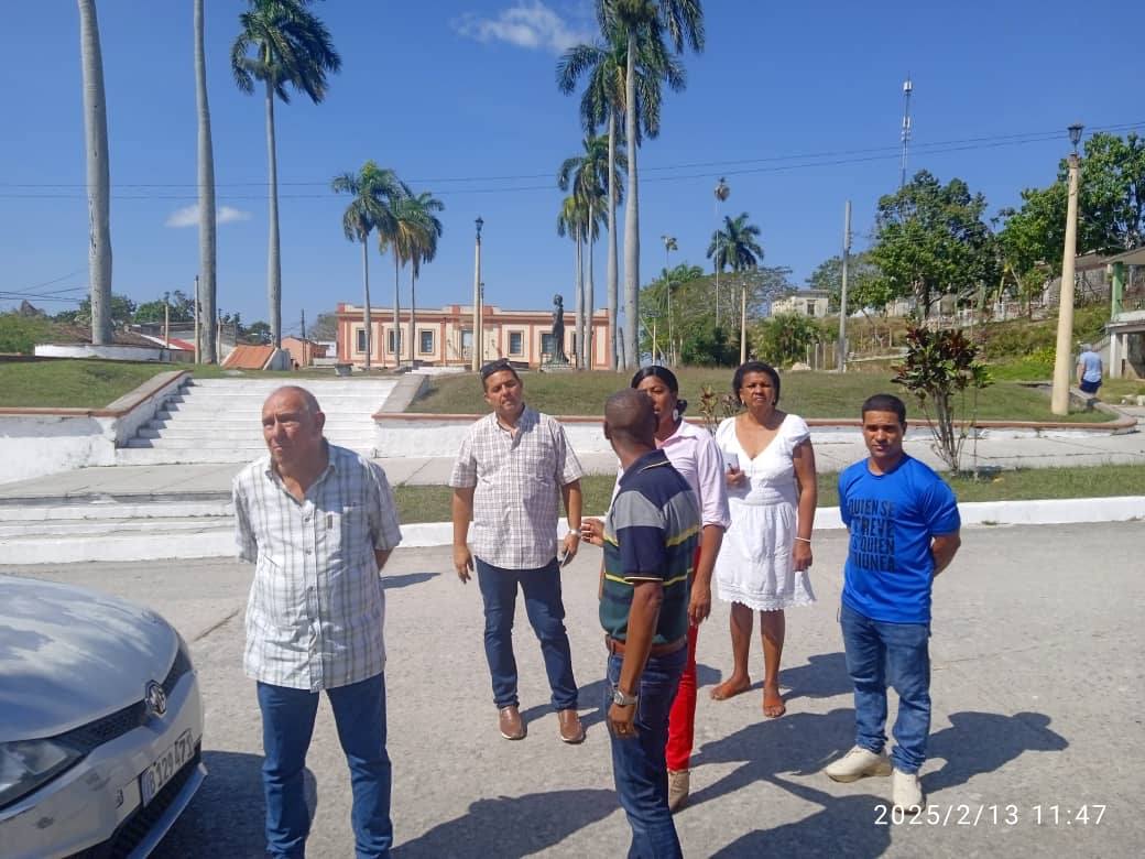 Intercambian integrantes del Consejo de Ministros con autoridades de Jaruco