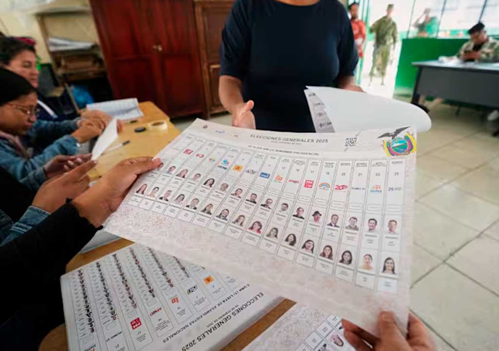 El voto indígena en disputa en Ecuador. Foto: Prensa Latina