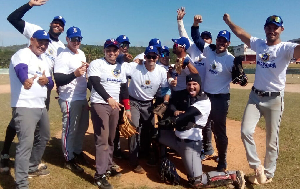 Softbol de la Prensa: Vaqueros pierden ante Medios Nacionales