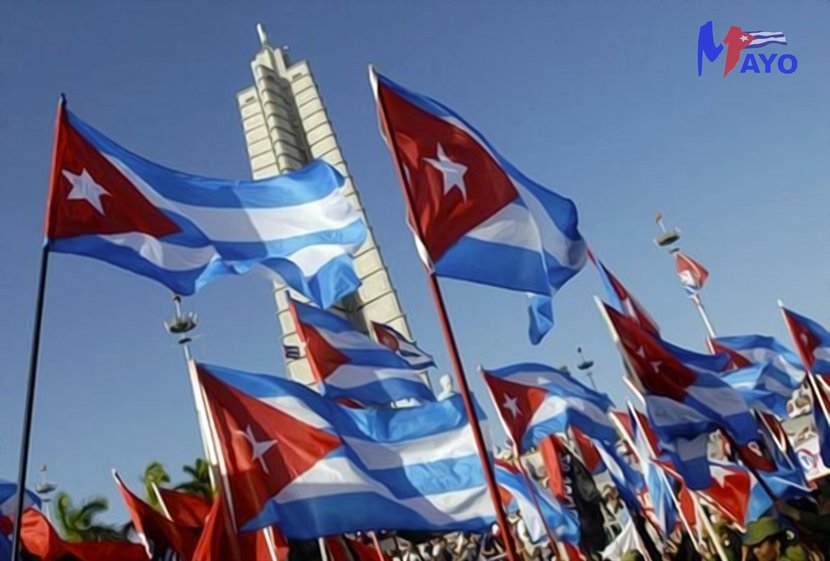 Primero de Mayo: Por Cuba juntos creamos.