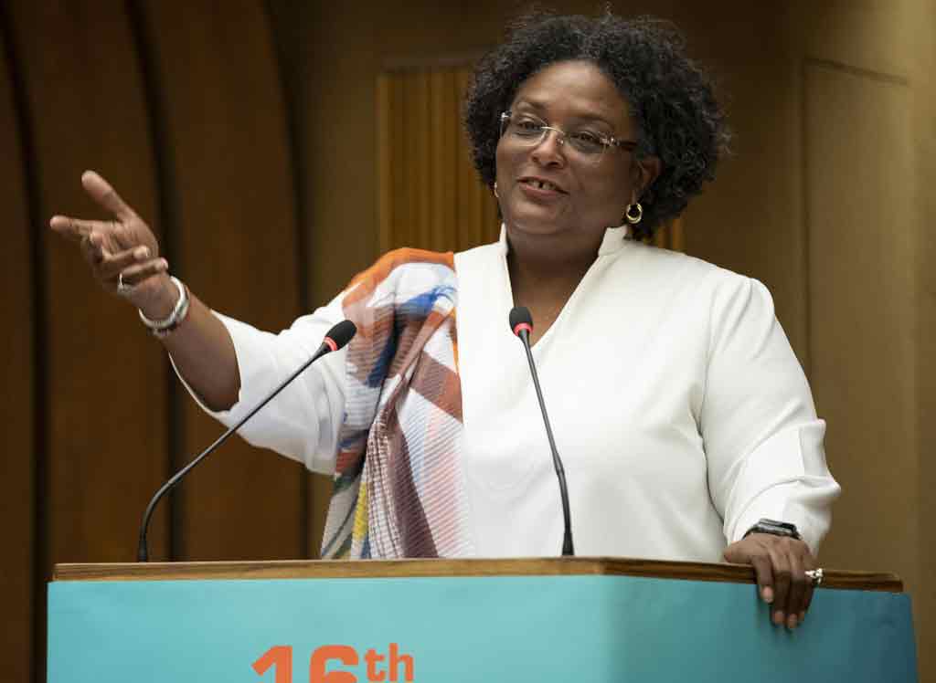 Repudia Barbados acciones contra cooperación médica de Cuba