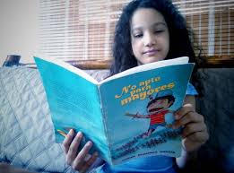 Un Libro, una puerta al mundo. Foto: Radio Camoa