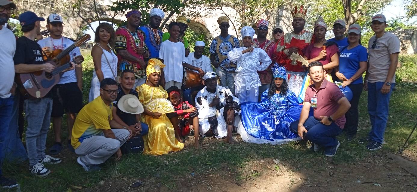 Intercambio cultural entre Cuba y Panamá en Jornada Internacional Mis Raíces.