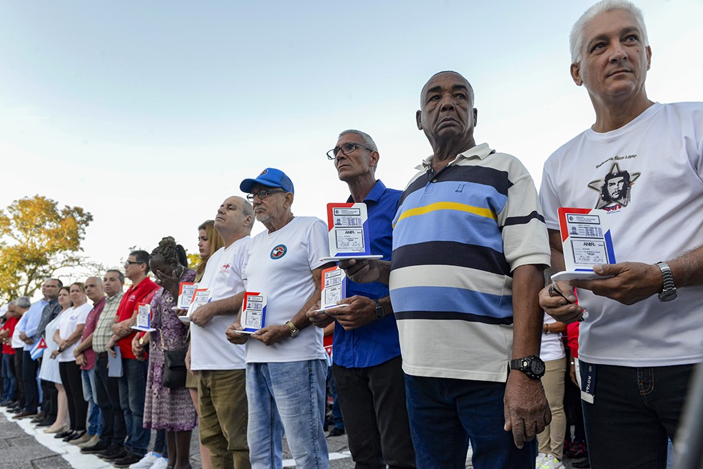 Presidente de Cuba resalta vigencia de ideario leninista
