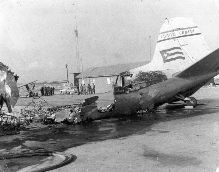 Cuba recuerda bombardeos a aeropuertos previo a invasión mercenaria