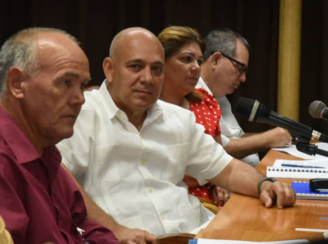 Campesinos mayabequenses en debate