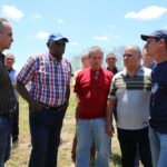 Evaluó Salvador Valdés Mesa aporte de productores al Balance Nacional