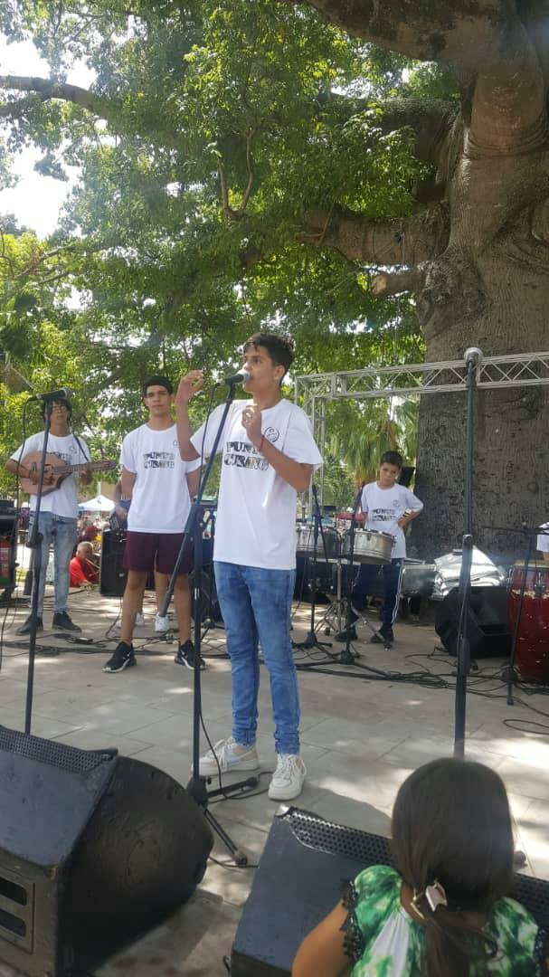 El punto cubano en Fiestas del mar. Foto: Elsa Gómez Valle