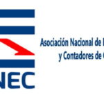 Analizan expertos locales aporte al modelo econ&oacute;mico de Cuba