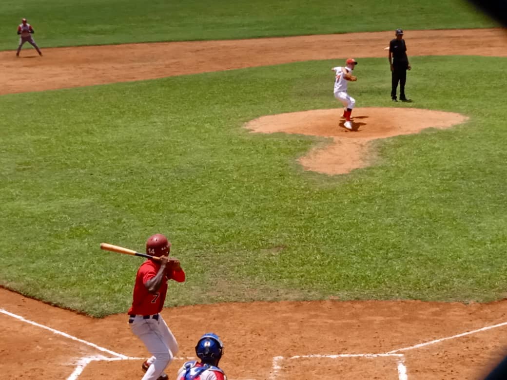 Santa Cruz del Norte y Güines a la final de la Liga Élite del Béisbol en Mayabeque