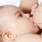 Por una prolongada lactancia materna