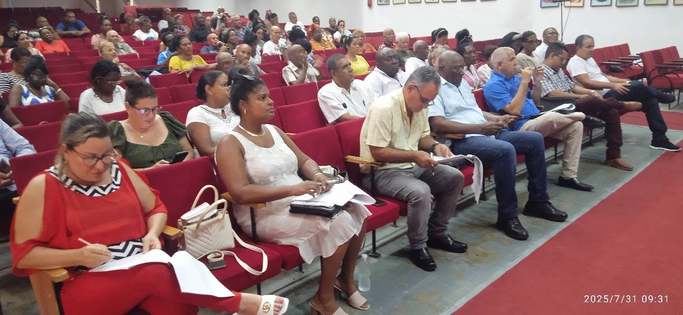 Llama vicepresidente cubano a reimpulsar la economía en Mayabeque