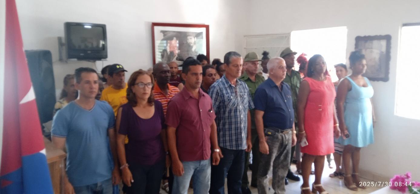 Realizan acto oficial de entrega y recepción de cargos políticos en Güines.
