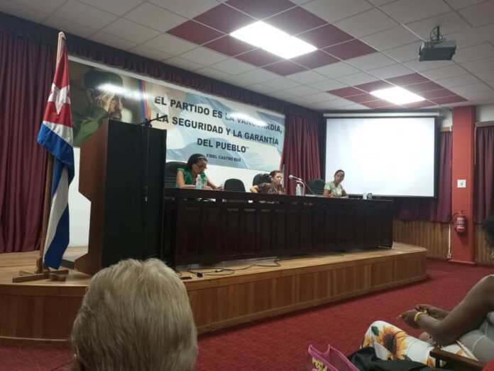 Efectuada Asamblea Municipal del Poder Popular en San José de las Lajas. Foto: Radio Camoa