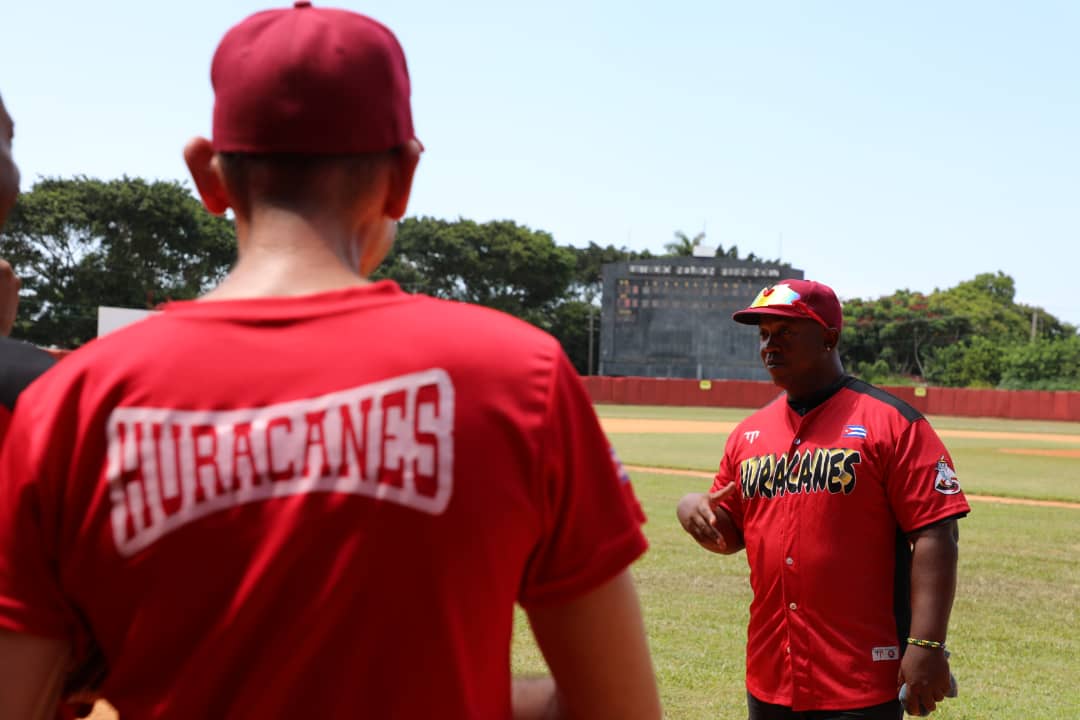 Los Huracanes van a salir a pelear cada juego